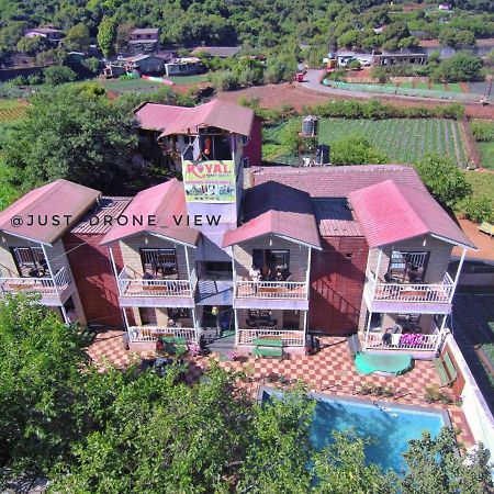 Royal Honey Resort Mahābaleshwar Exteriér fotografie